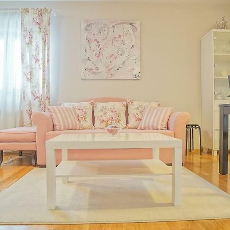Cn2I Luxury Accommodation/Privilegio8 Braşov Dış mekan fotoğraf