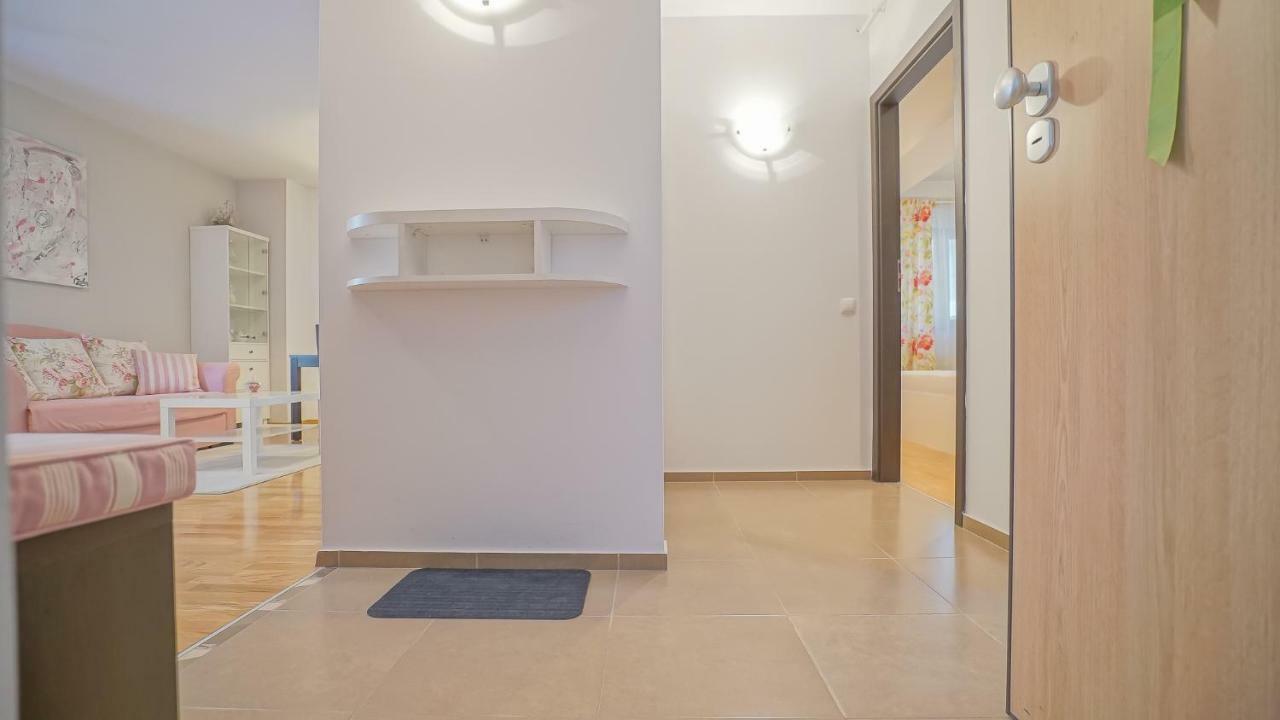 Cn2I Luxury Accommodation/Privilegio8 Braşov Dış mekan fotoğraf