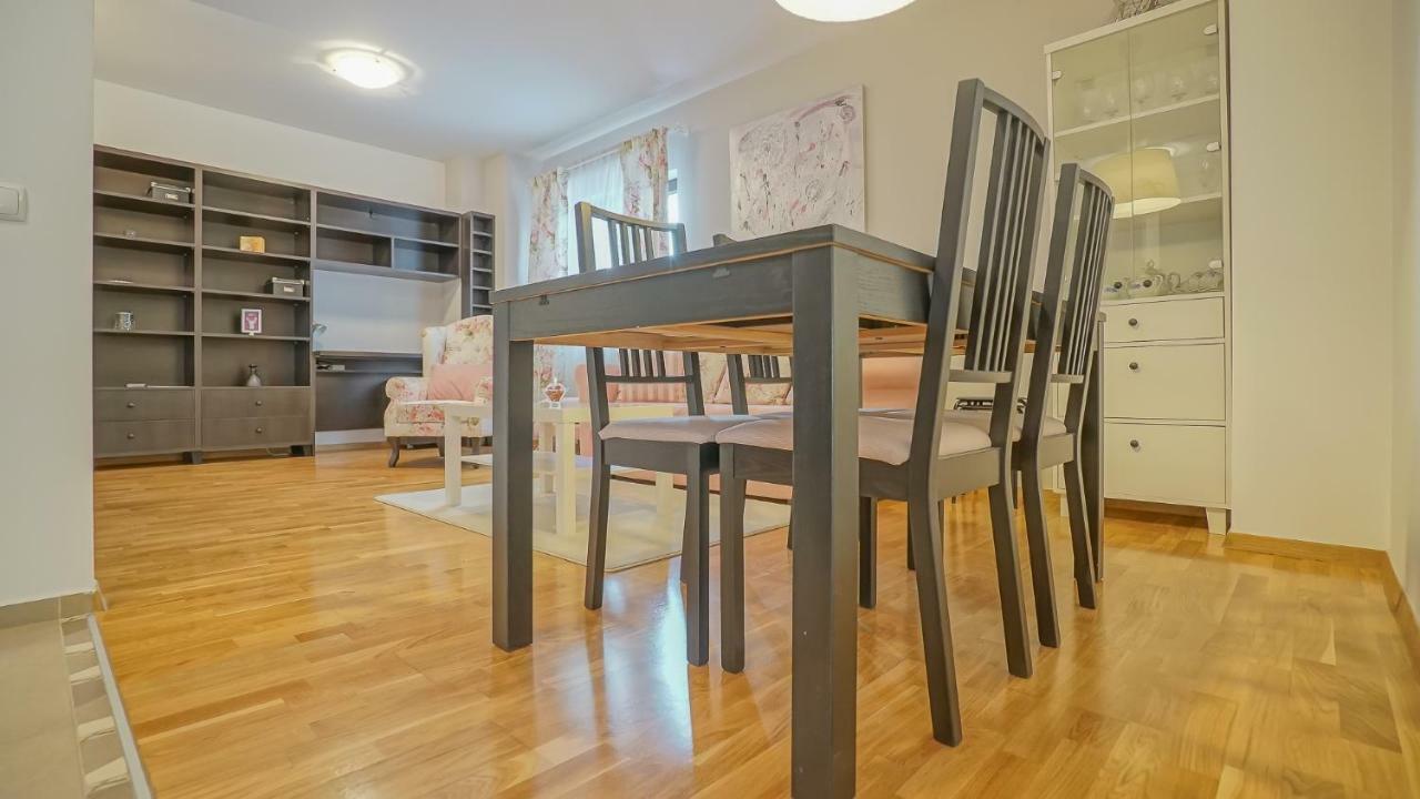 Cn2I Luxury Accommodation/Privilegio8 Braşov Dış mekan fotoğraf